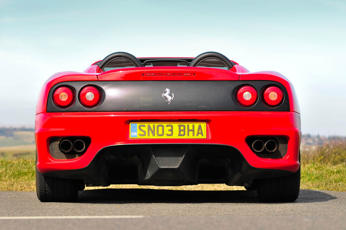 Porsche Boxter Spyder v Ferrari 360 Spider