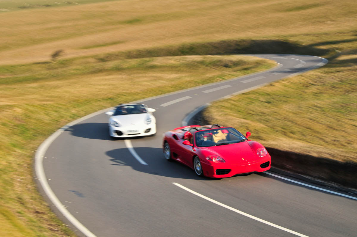 Porsche Boxter Spyder v Ferrari 360 Spider
