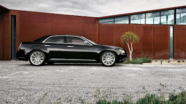 New Chrysler 300C sports saloon