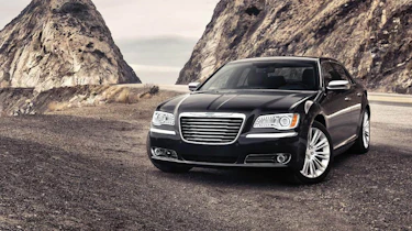 New Chrysler 300C sports saloon