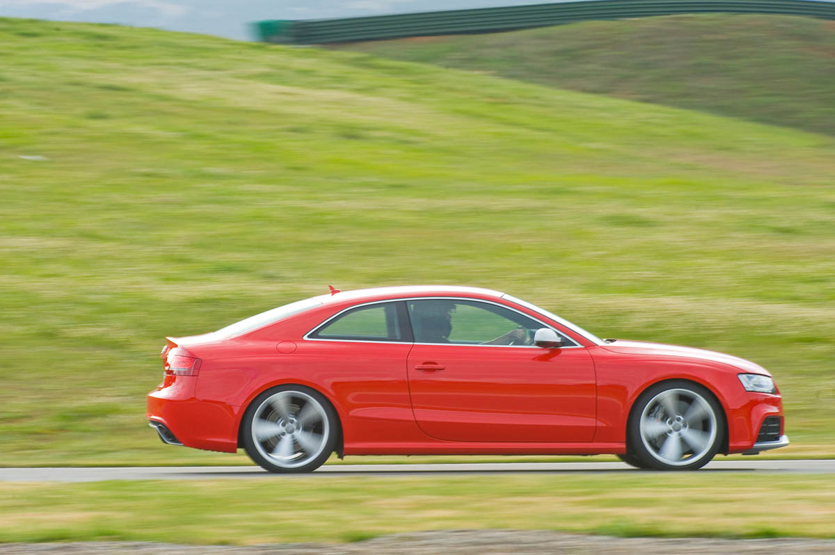 Audi RS5 quattro coupe review