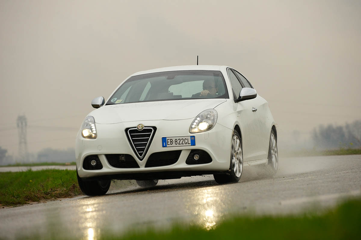 Alfa Romeo Giulietta 1.4 MultiAir review