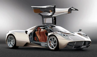 New Pagani Huayra supercar - the 700bhp Zonda replacement