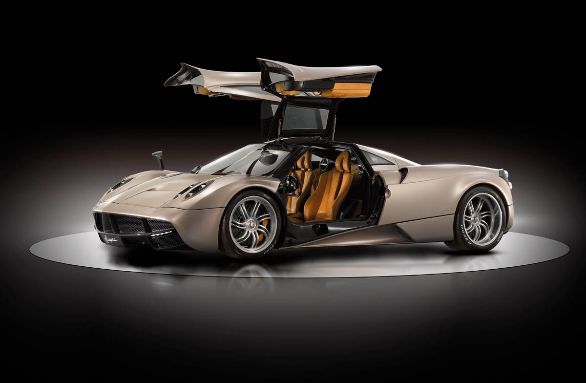 New 700bhp Pagani Huayra
