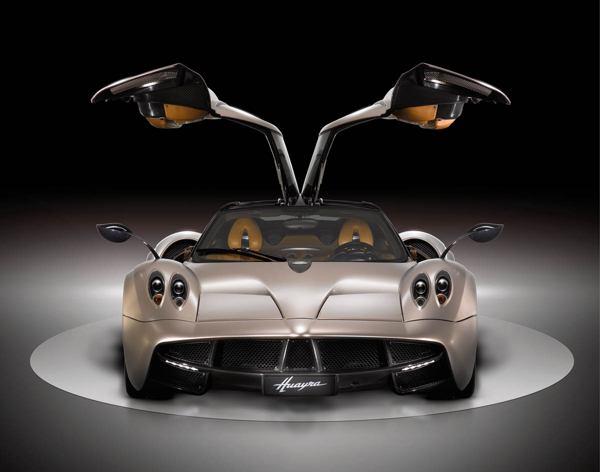 New 700bhp Pagani Huayra