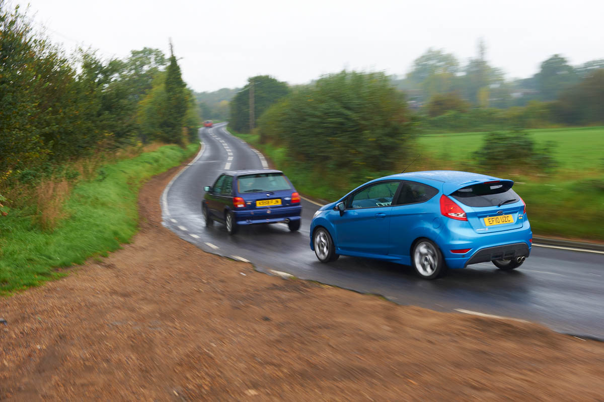 Fiesta Mountune v XR2i