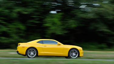 Chevrolet Camaro muscle car review