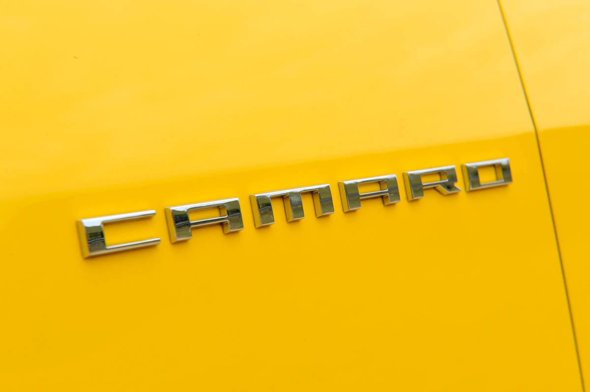 Chevrolet Camaro muscle car review