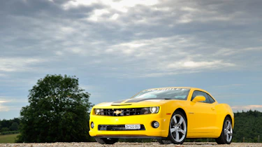 Chevrolet Camaro muscle car review