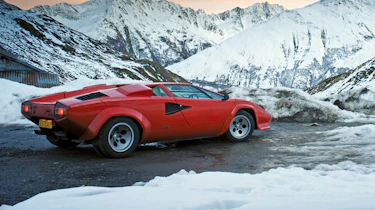 Lamborghini Countach QV road trip videos