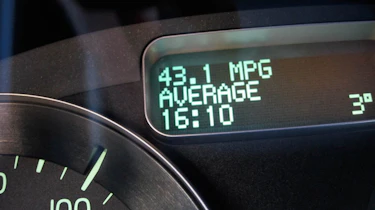 Volvo V50 DrivE review