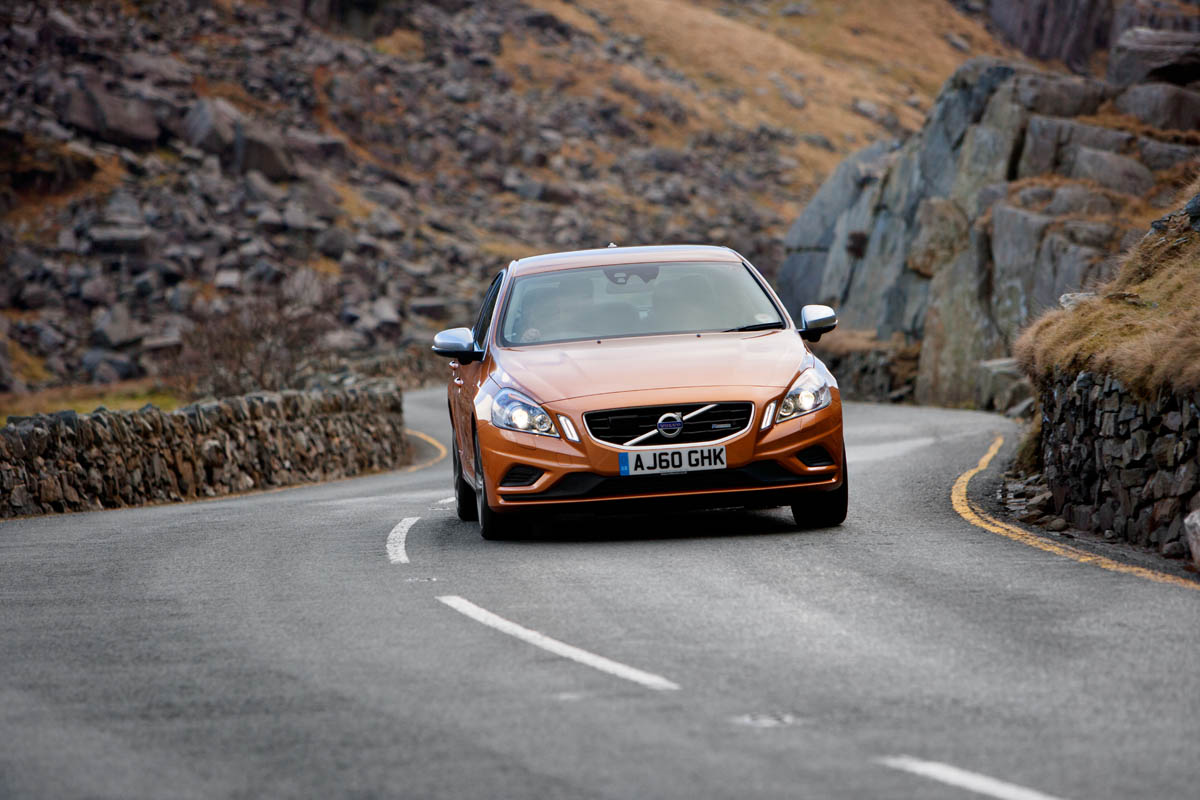Volvo S60 T5