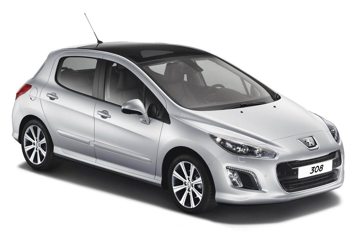 New Peugeot 308 hatchback revealed