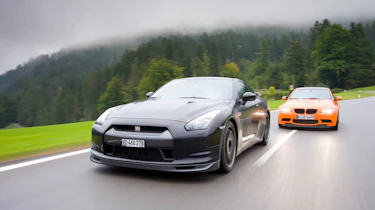 BMW M3 GTS group test video
