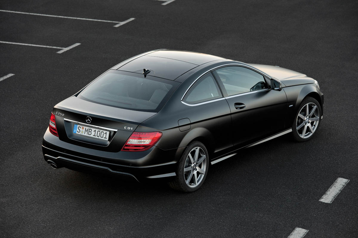 New Mercedes-Benz C-Class coupe revealed