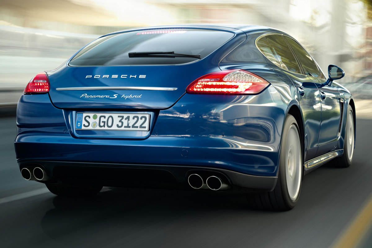 Porsche Panamera S Hybrid news and pictures