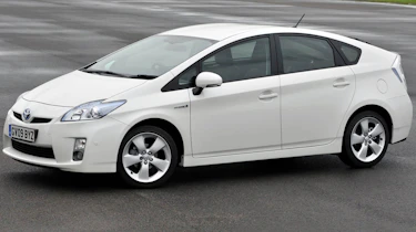Toyota Prius T Spirit 1.8 auto review
