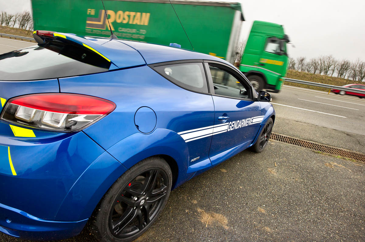 Police Renault Megane 250