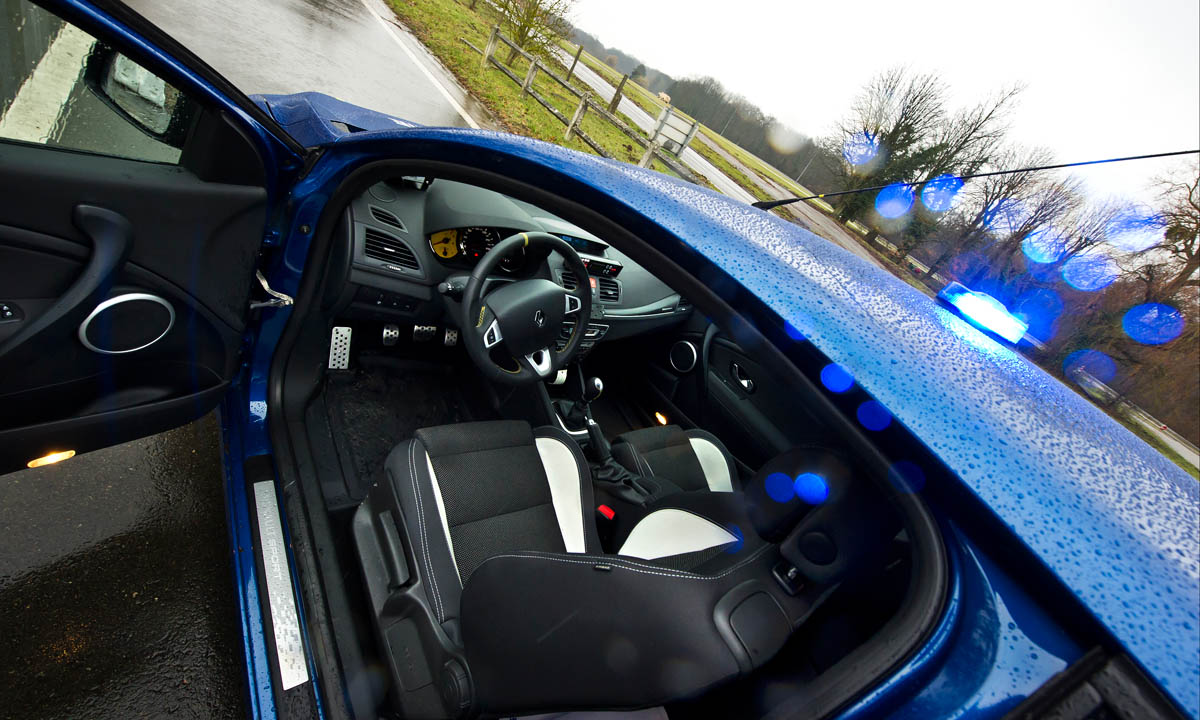Police Renault Megane 250