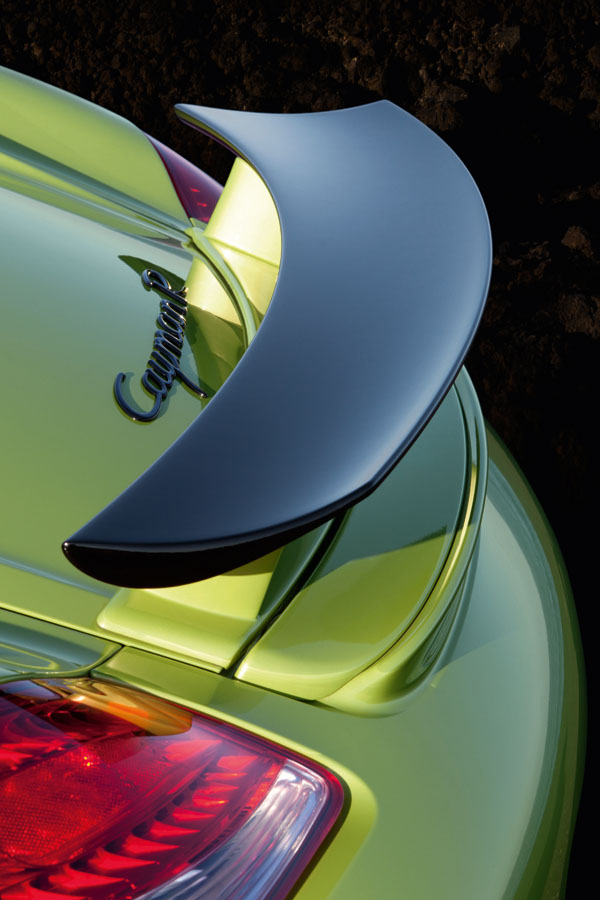 New Porsche Cayman R review