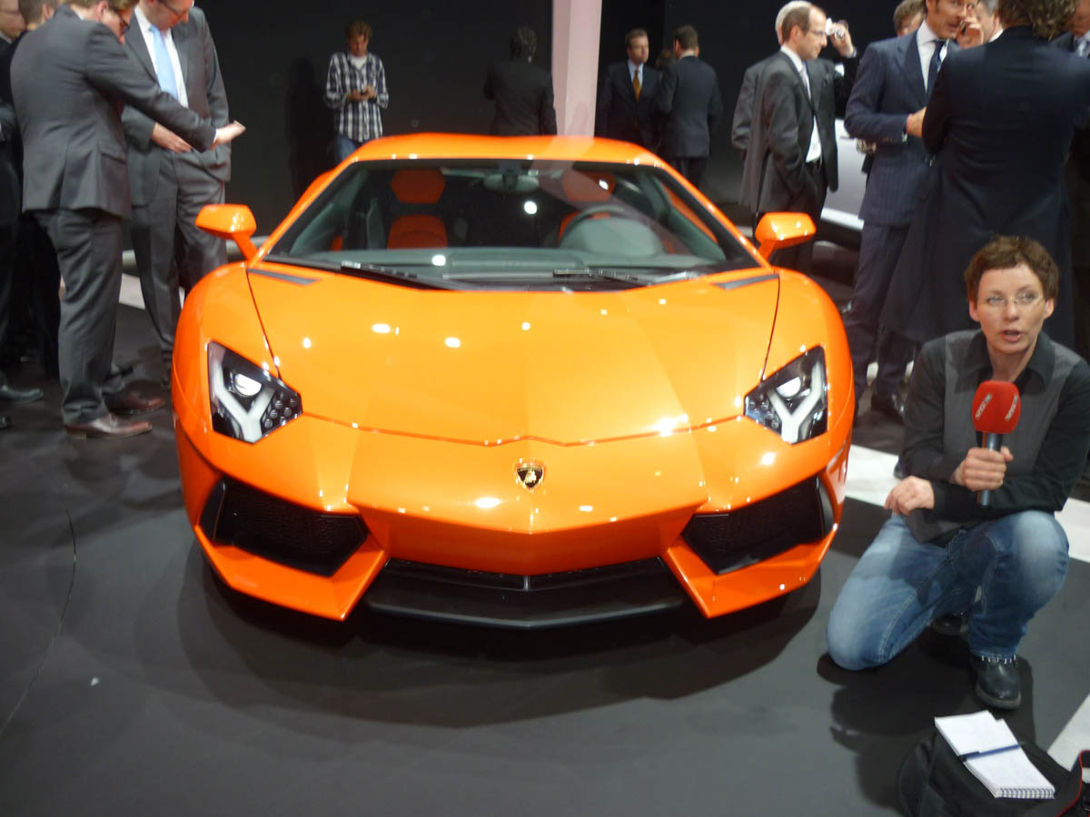 Geneva 2011: Lamborghini Aventador LP700-4