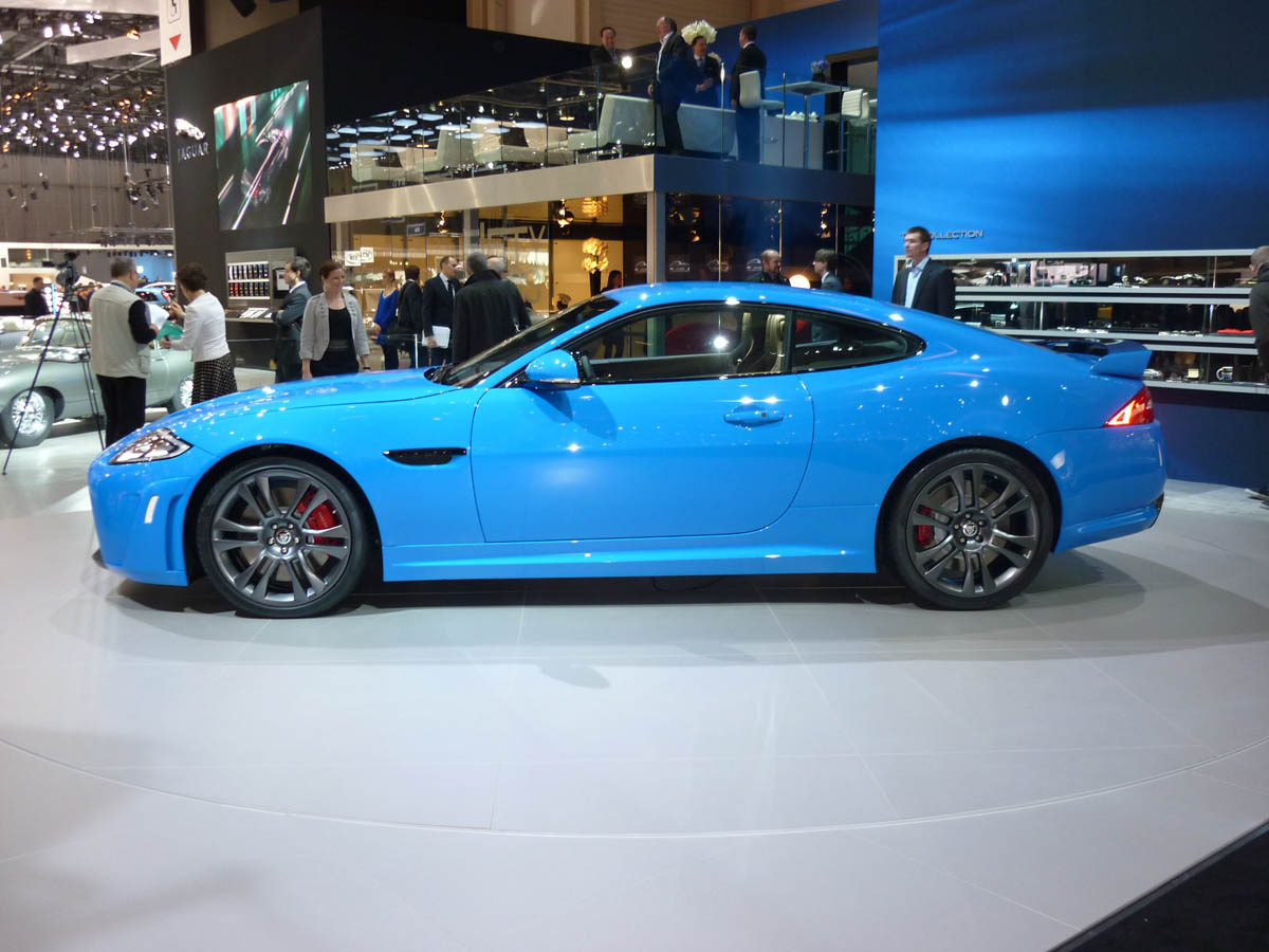 Geneva 2011: hardcore new Jaguar XKR-S coupe