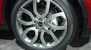 Geneva 2011: Range Rover Evoque