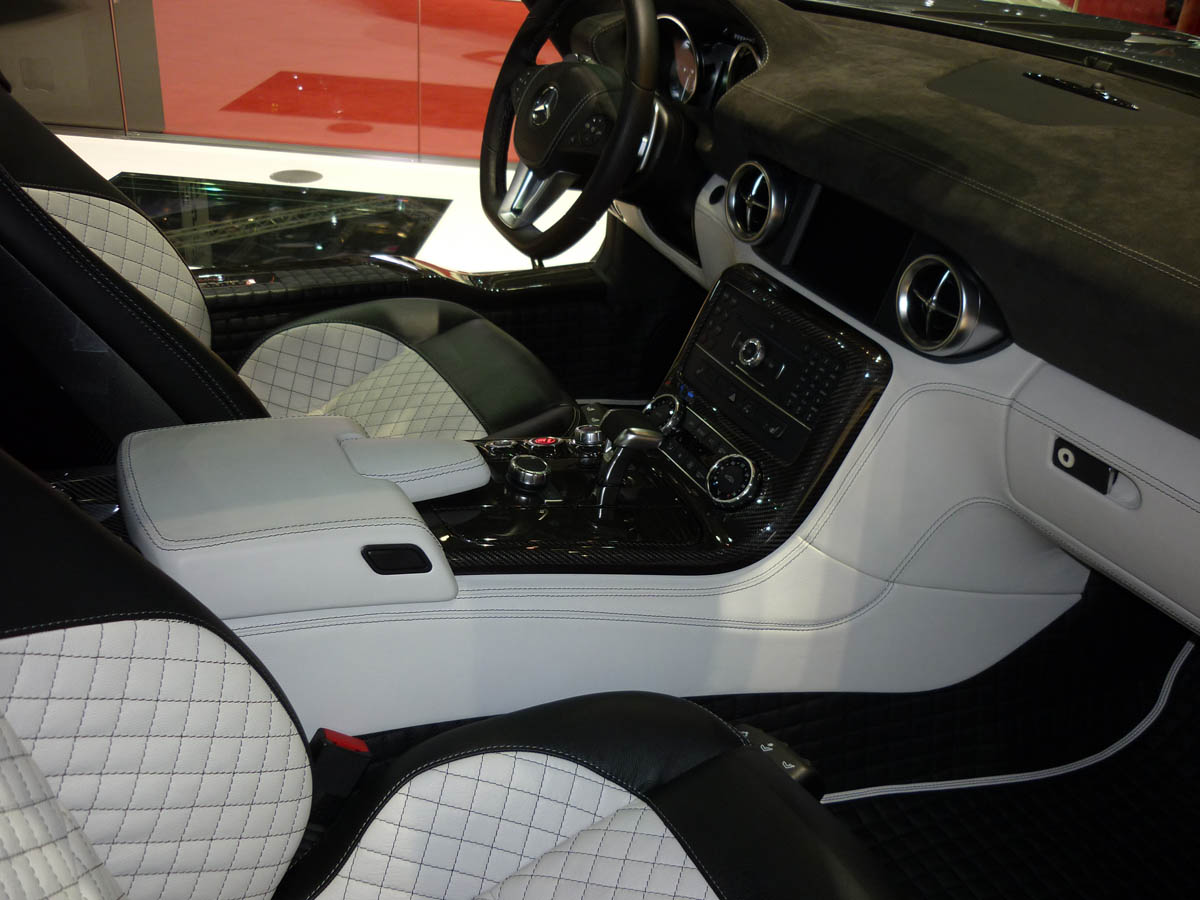 Geneva 2011: Brabus SLS 700 Biturbo