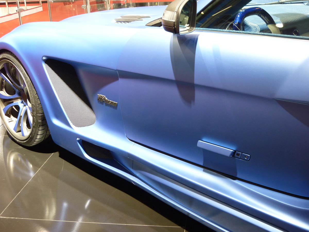Geneva 2011: FAB Design Mercedes SLS AMG