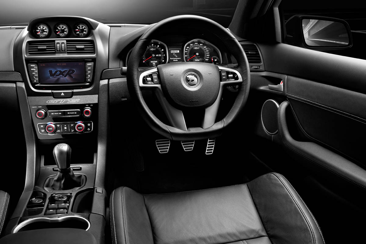 New Vauxhall VXR8 Review