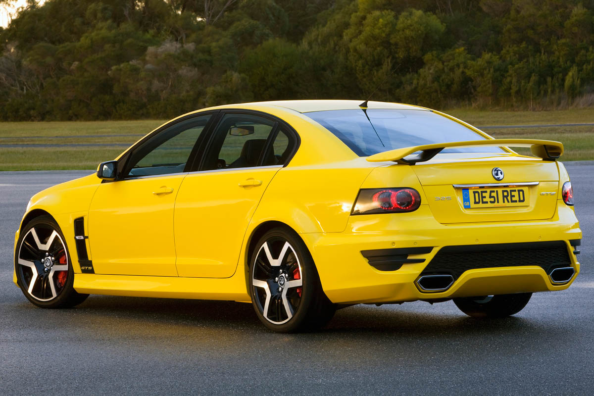 New Vauxhall VXR8 Review
