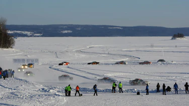 evo goes Mazda MX-5 ice racing