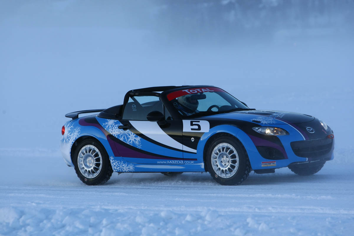evo goes Mazda MX-5 ice racing