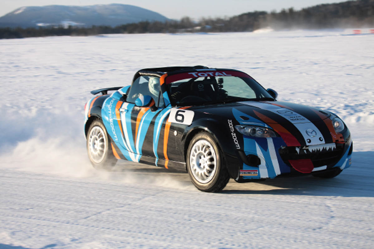evo goes Mazda MX-5 ice racing