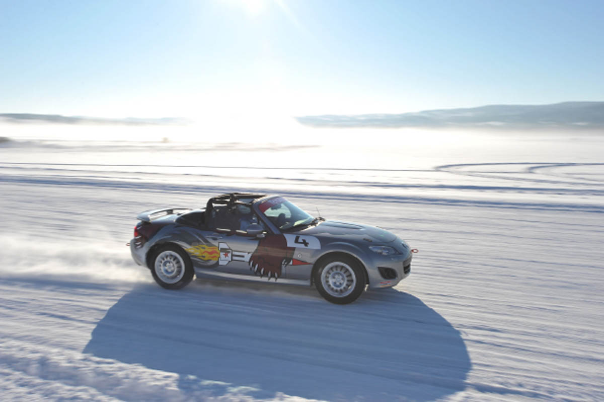 evo goes Mazda MX-5 ice racing