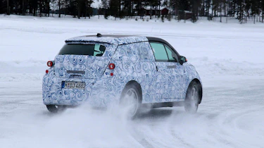 BMW i8 hybrid supercar spy pictures