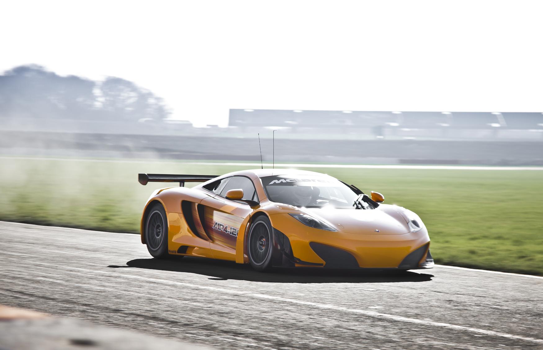 McLaren MP4-12C GT3