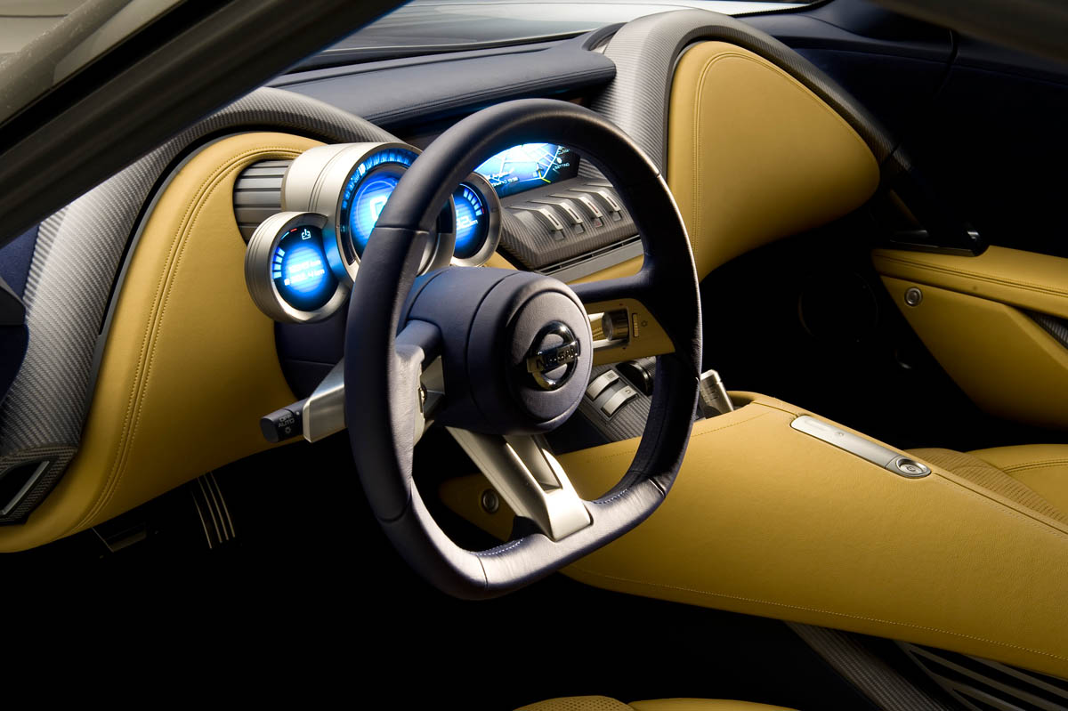 Nissan Esflow sports car