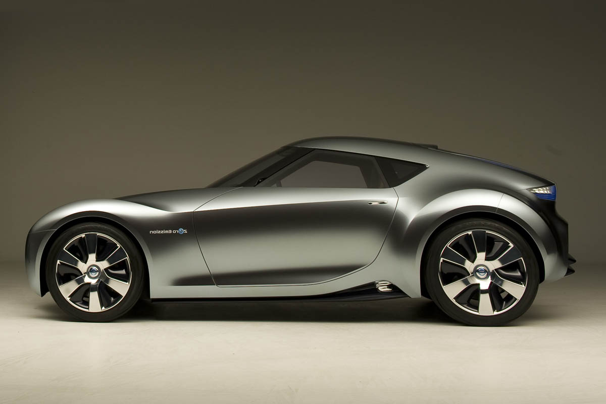 Nissan Esflow sports car