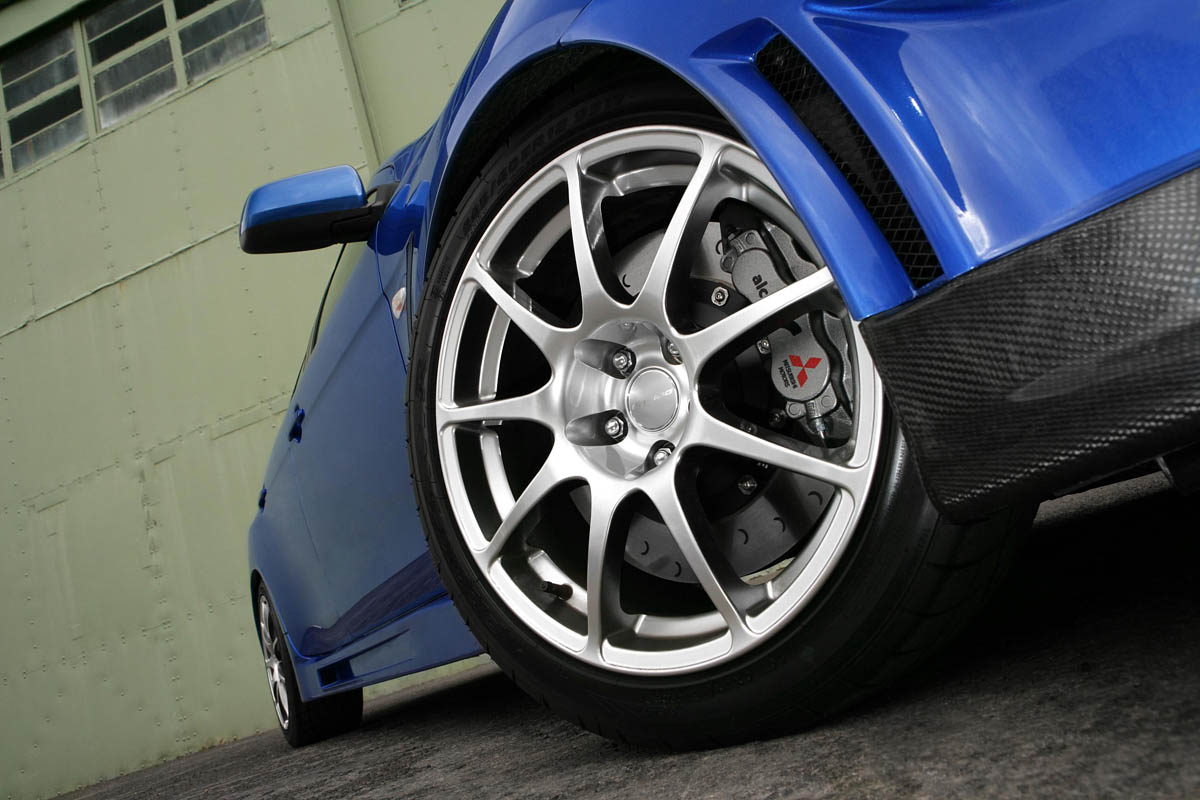 Mitusbishi Lancer Evo X is still alive!