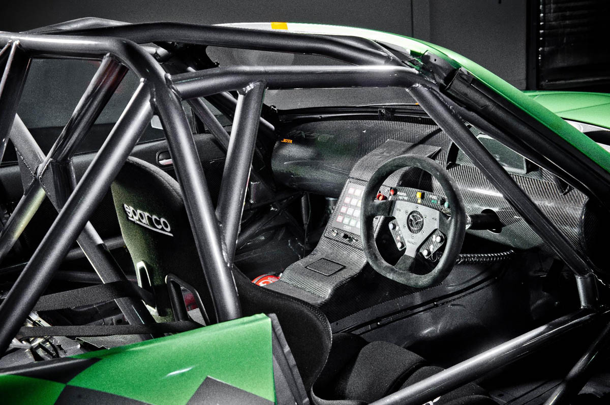 Mazda MX-5 GT racing car