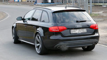 New Audi RS4 sports saloon spy shots