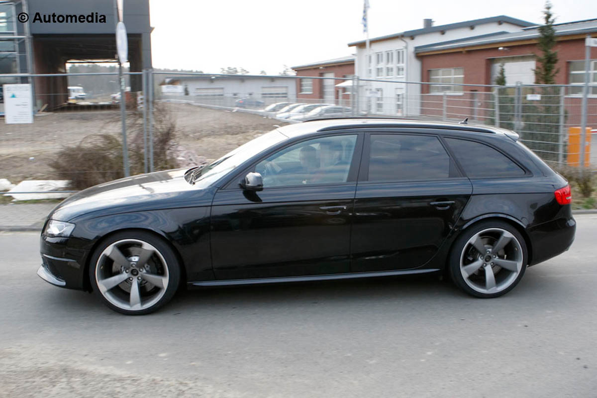 New Audi RS4 sports saloon spy shots