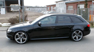 New Audi RS4 sports saloon spy shots