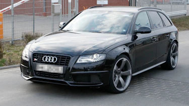 New Audi RS4 sports saloon spy shots