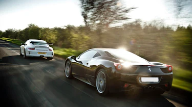 Porsche 911 GT3 RS v Ferrari 458 Italia