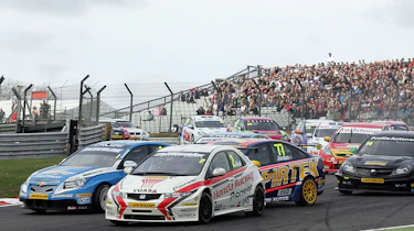 British Touring Car Championship Round 1: Brands Hatch