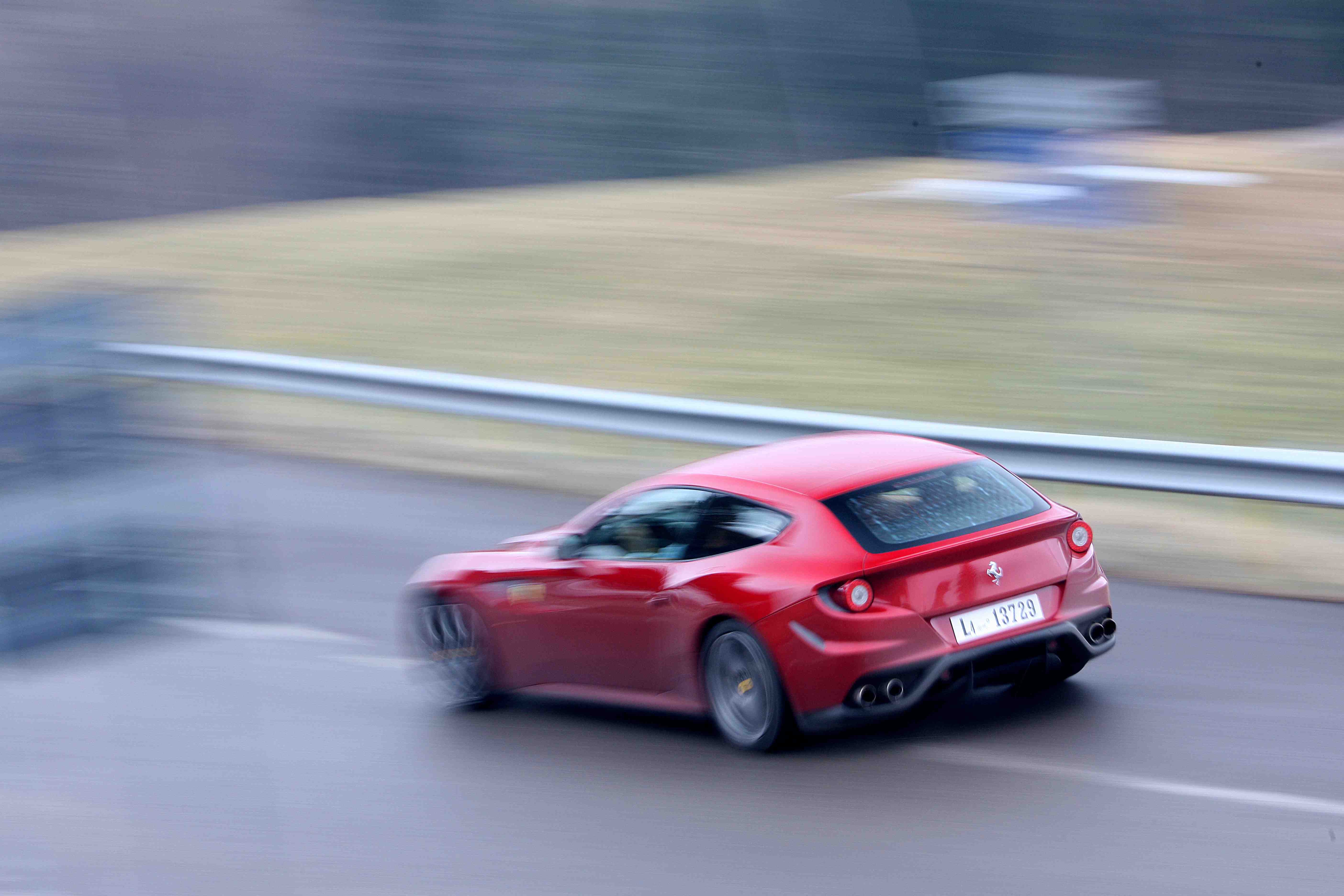Ferrari FF