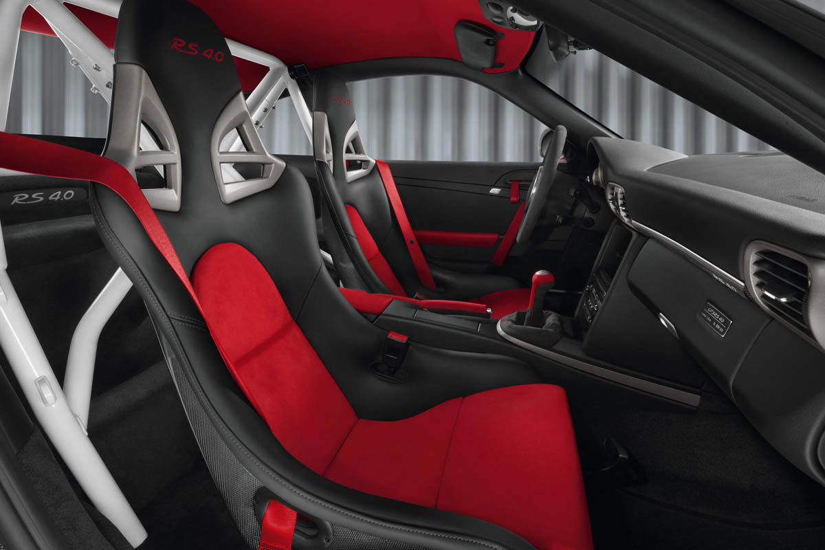 Porsche 911 GT3 RS 4.0 news and pictures