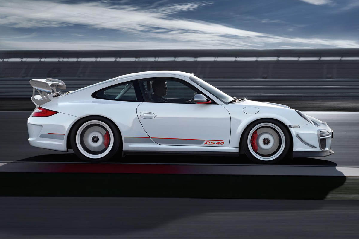 Porsche 911 GT3 RS 4.0 news and pictures